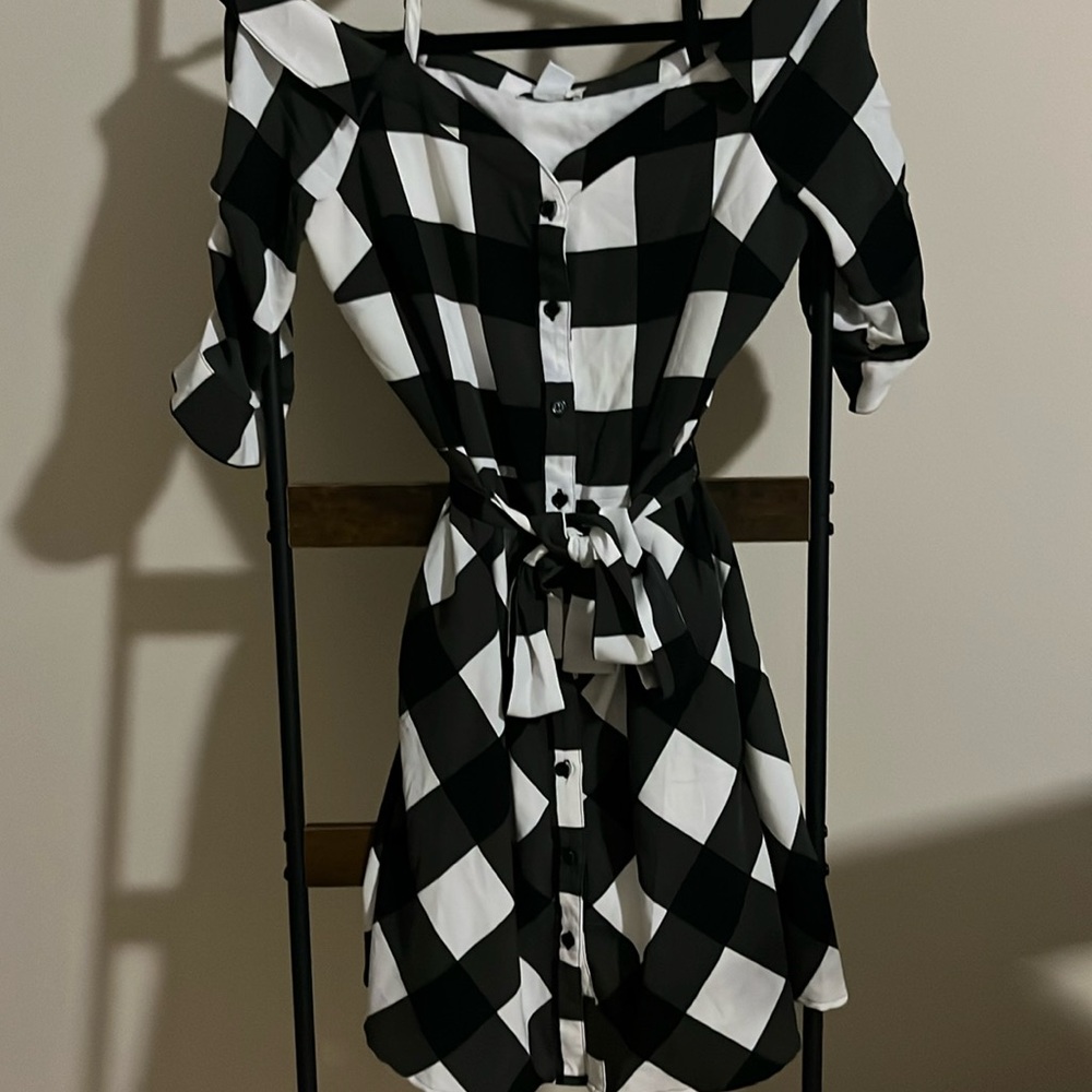 Plaid black and white A line dress. Size Medium. Off shoulder. Button up